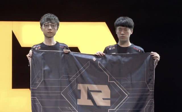 岛尝试通过 岛尝试通过