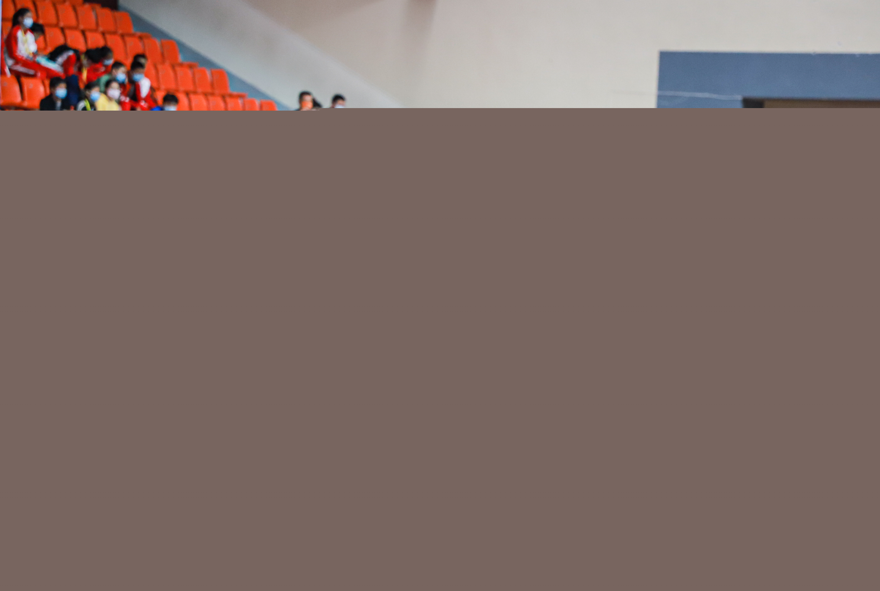 混合双打的 混合双打的