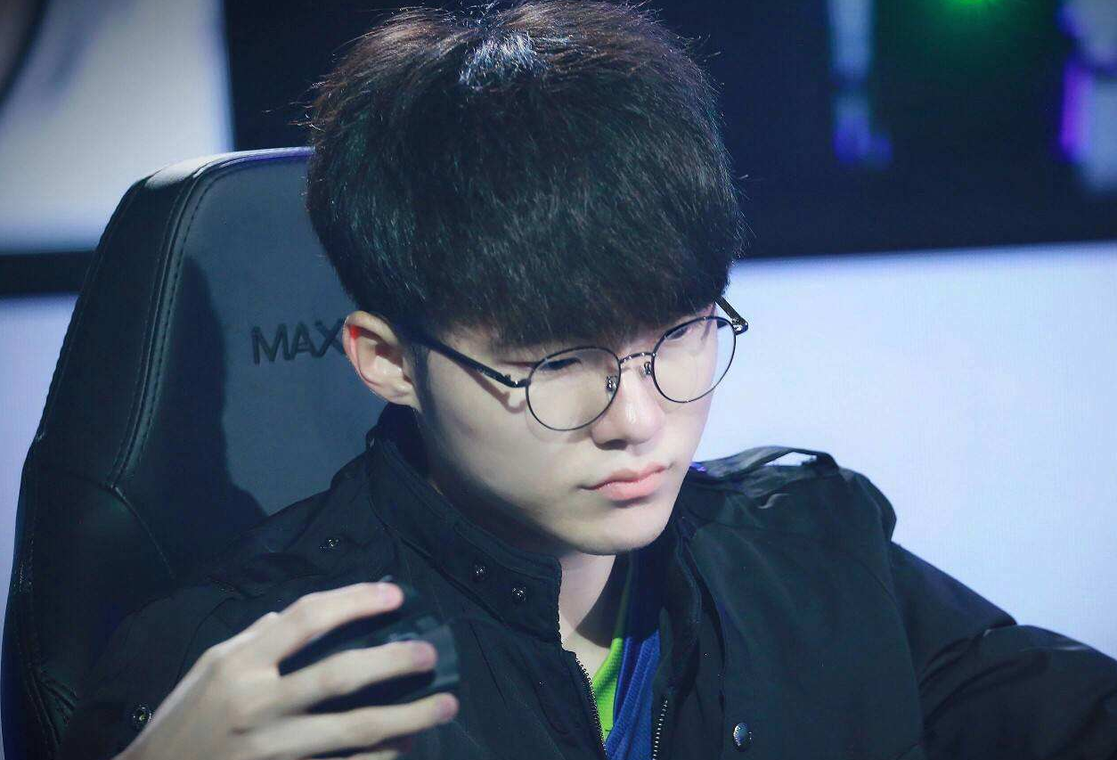 他不粘球